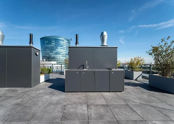 Smart Studio With Terrace By Hm